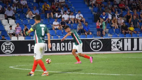 Jugador cedido por el Zamora CF