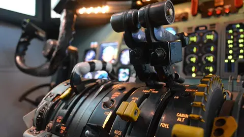 simulator-2313002_1280