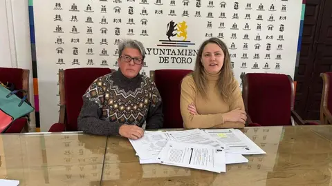 Concejala de Turismo, Loren Prieto y de Festejos, María Velasco