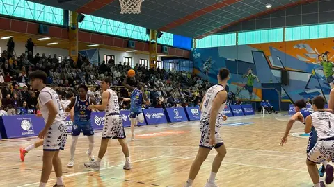 CB Zamora vs Oviedo