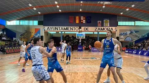 CB Zamora vs Oviedo