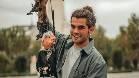 Marionetas con Mario Ezno