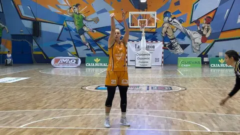 Zamarat vs Real Canoe