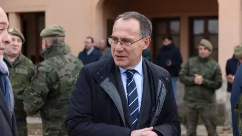 Margarita Robles visita Monte la Reina _8