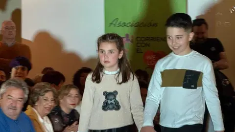 desfile de moda solidario en Zamora _18