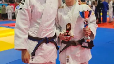 Las hermanas Elena y María del Club Judo Morales representarán a España en la Copa Europea Cadete de Génova