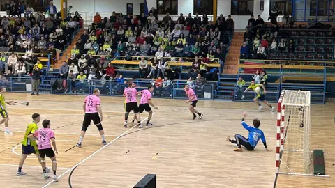 BM ZAMORA vs Vetusta Oviedo