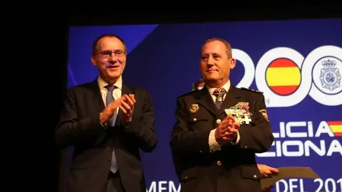 Policía Nacional celebra el 201⁰ aniversario_2