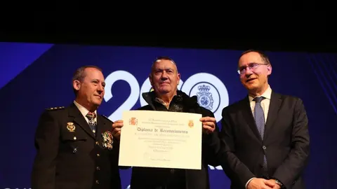 Policía Nacional celebra el 201⁰ aniversario_5