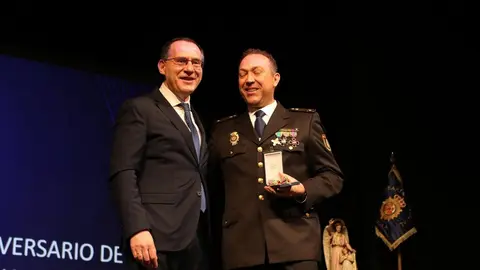 Policía Nacional celebra el 201⁰ aniversario_11