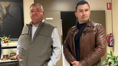 Jesús Hernández, alcalde de Ferreras de Abajo y Adrián Quirogas alcalde de Otero de Bodas 