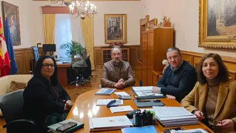 El presidente de la Diputación de Zamora se reúne con los nuevos alcaldes de la provincia
