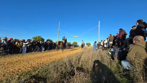 Carrera de cintos en Fuentes de Ropel. IMAGEN CEDIDA  (11)