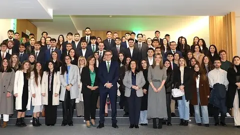 alumnos practicas eurocaja rural