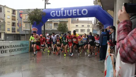 SALIDA MEDIA MARATON Y VUELTA A GUIJUELO