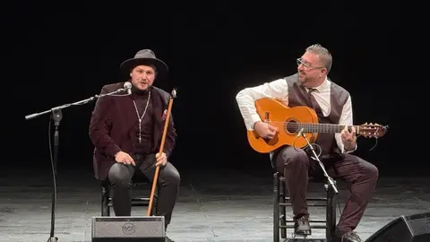 Perrete en el teatro Principal del Zamora _3