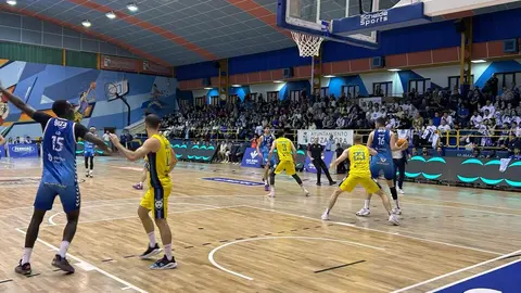 CB Zamora vs Ourense