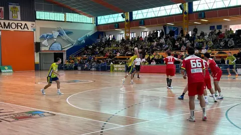 BM Zamora vs Pereda