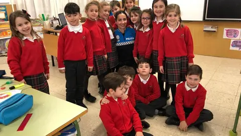 colegio corazón de María recibe la visita de la Policía