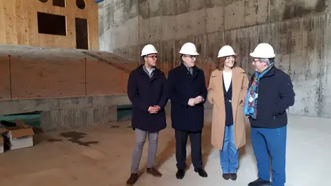 María Pardo, , Francisco Guarido,  Fernando Prada,  Pablo Novo, visitan el Centro cívivo
