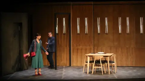 La obra Los amigos de ellos dos, protagonizada por Malena Alterio y David Lorente_5