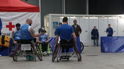 Los jugadores del CB Zamora se suman al baloncesto adaptado en FITECU_20