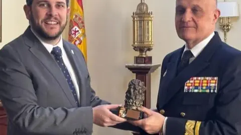 Víctor López de la Parte, visita el Cuartel General de la Armada Española en Madrid