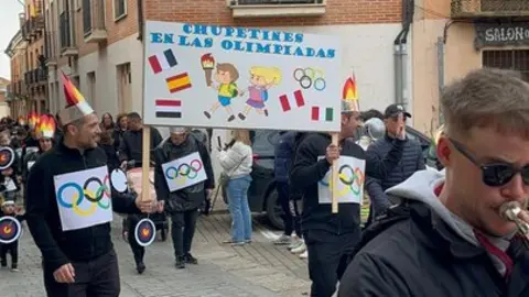 Los chupetines inauguran el carnaval de Toro
