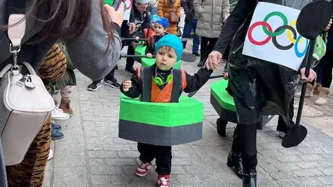 Los chupetines inauguran el carnaval de Toro
