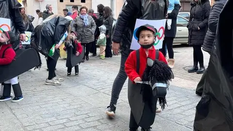 Los chupetines inauguran el carnaval de Toro