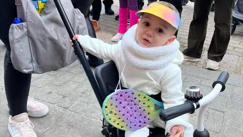 Los chupetines inauguran el carnaval de Toro