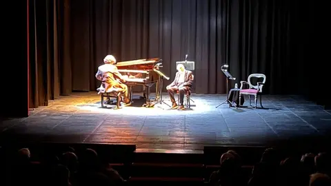 Héctor Alterio en el Teatro Principal con 'Una Pequeña Historia'