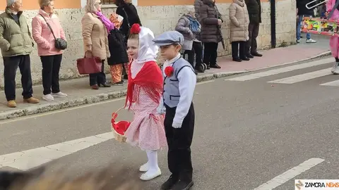 Desfile infantil de Carnaval, Toro