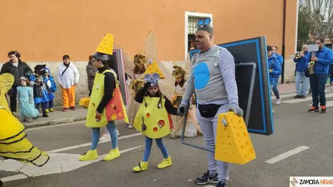 Desfile infantil de Carnaval, Toro