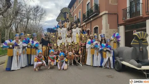 Desfile infantil de Carnaval, Toro
