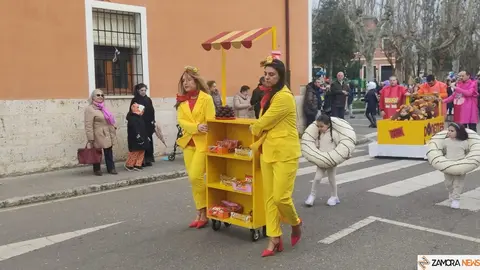 Desfile infantil de Carnaval, Toro