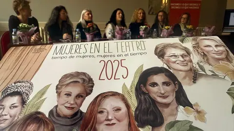 presentación calendario Mujeres en el Teatro