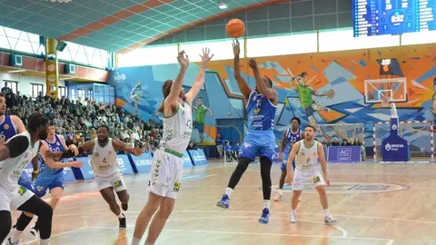 Caja Rural CB Zamora  Amics Castelló    _4