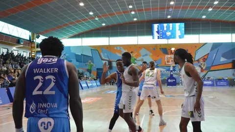 Caja Rural CB Zamora  Amics Castelló    _7