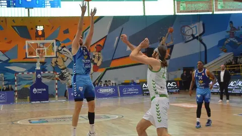 Caja Rural CB Zamora  Amics Castelló    _14