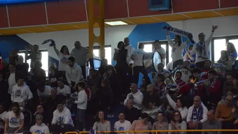 Caja Rural CB Zamora  Amics Castelló    _21