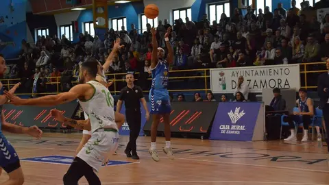 Caja Rural CB Zamora  Amics Castelló    _22