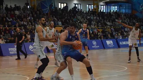 Caja Rural CB Zamora  Amics Castelló    _26