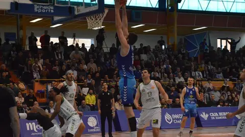 Caja Rural CB Zamora  Amics Castelló    _28