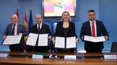 Firma convenio para promoción del Carné Joven Europeo