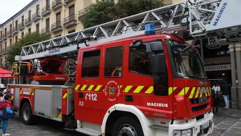bomberos, imagen de archivo
