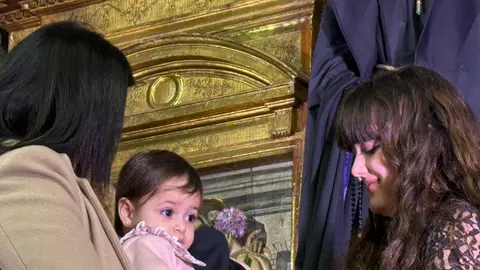 Acto de la acto de presentación de los niños a la Virgen de la Soledad y actuación de la tuna_25