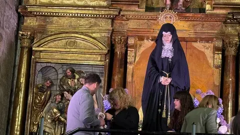 Acto de la acto de presentación de los niños a la Virgen de la Soledad y actuación de la tuna_33