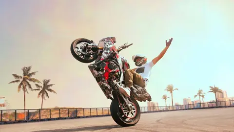 Acrobacias Moto Archivo