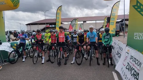 Gran Premios Muelas del Pan Salida